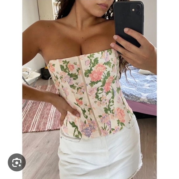 Zara Multicolor Floral Corset Top - Picture 4 of 15